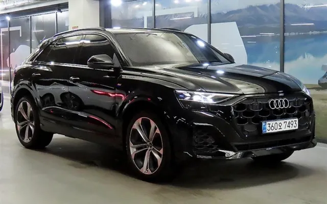 인천중고차저렴한곳 Q8 55 TFSI 콰트로 프리미엄 매물 사진 16 - 2026/04 2,174km
